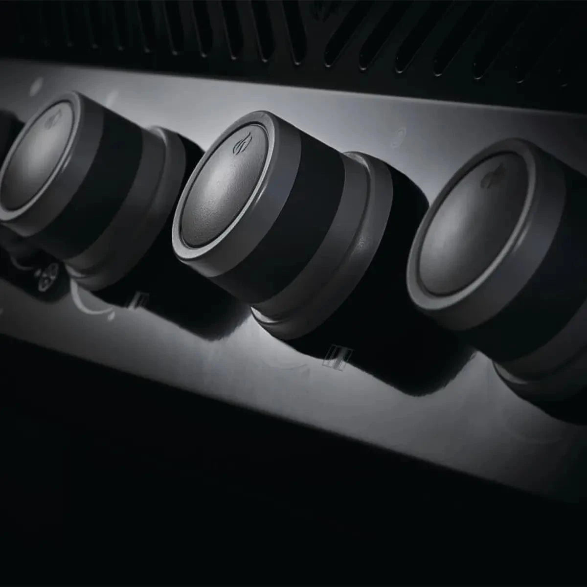 Napoleon Rogue 425 Gas Grills Outdoor Grill