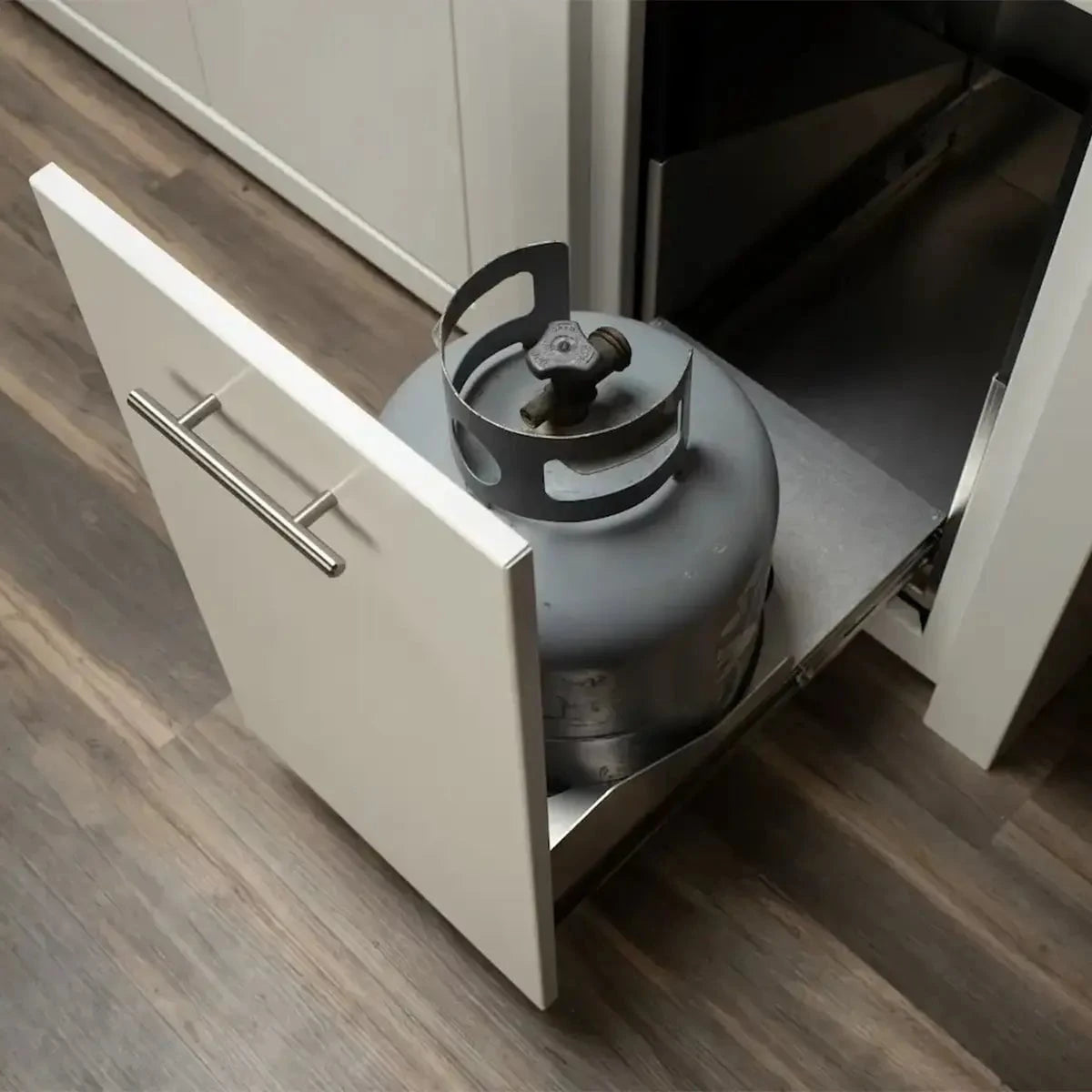 Stoll 71” Pre-Assembled Outdoor Kitchen Island + Napoleon BI32 Prestige Grill Head, White Cabinet with Darkened Iron Top Outdoor Kitchen 12044865