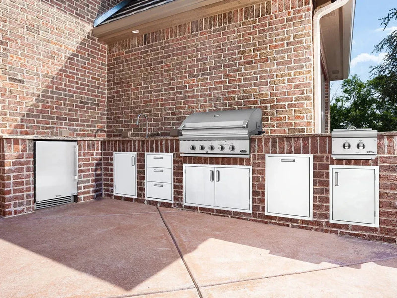 L-Shaped Brick Kitchen