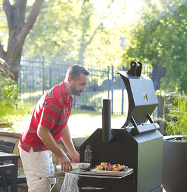 Puff Pastry Wrapped Brie with Cranberry Chutney – Appetizer
