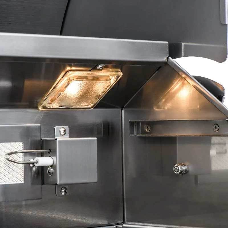 Blaze Grills Premium LTE 40 inch 5-Burner Gas Grill with Rear Burner and Built-In Lights Outdoor Grills