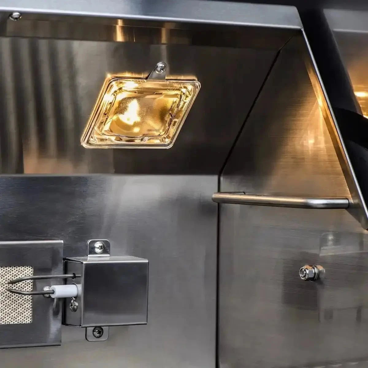 Blaze Professional LUX 44