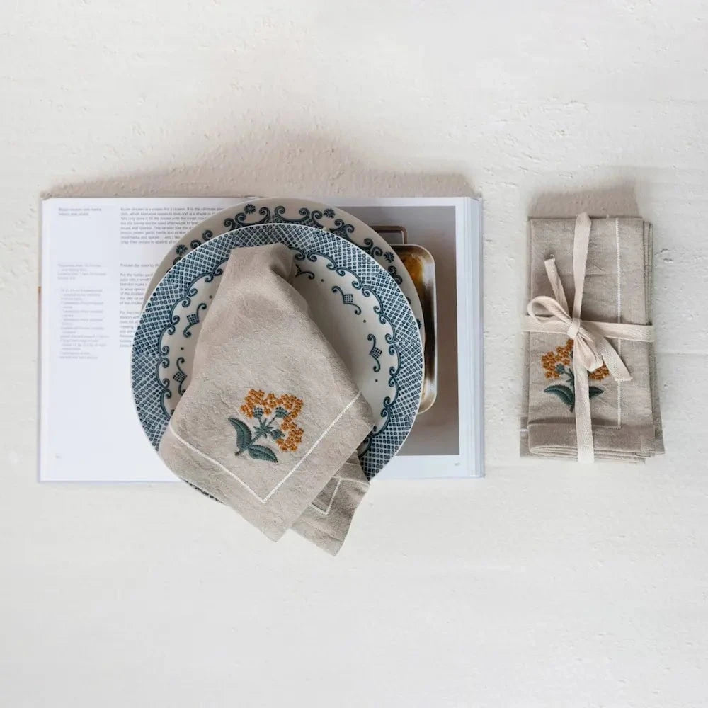 Cotton Napkins with Floral Embroidery, Set of 4 Cloth Napkins 12044599