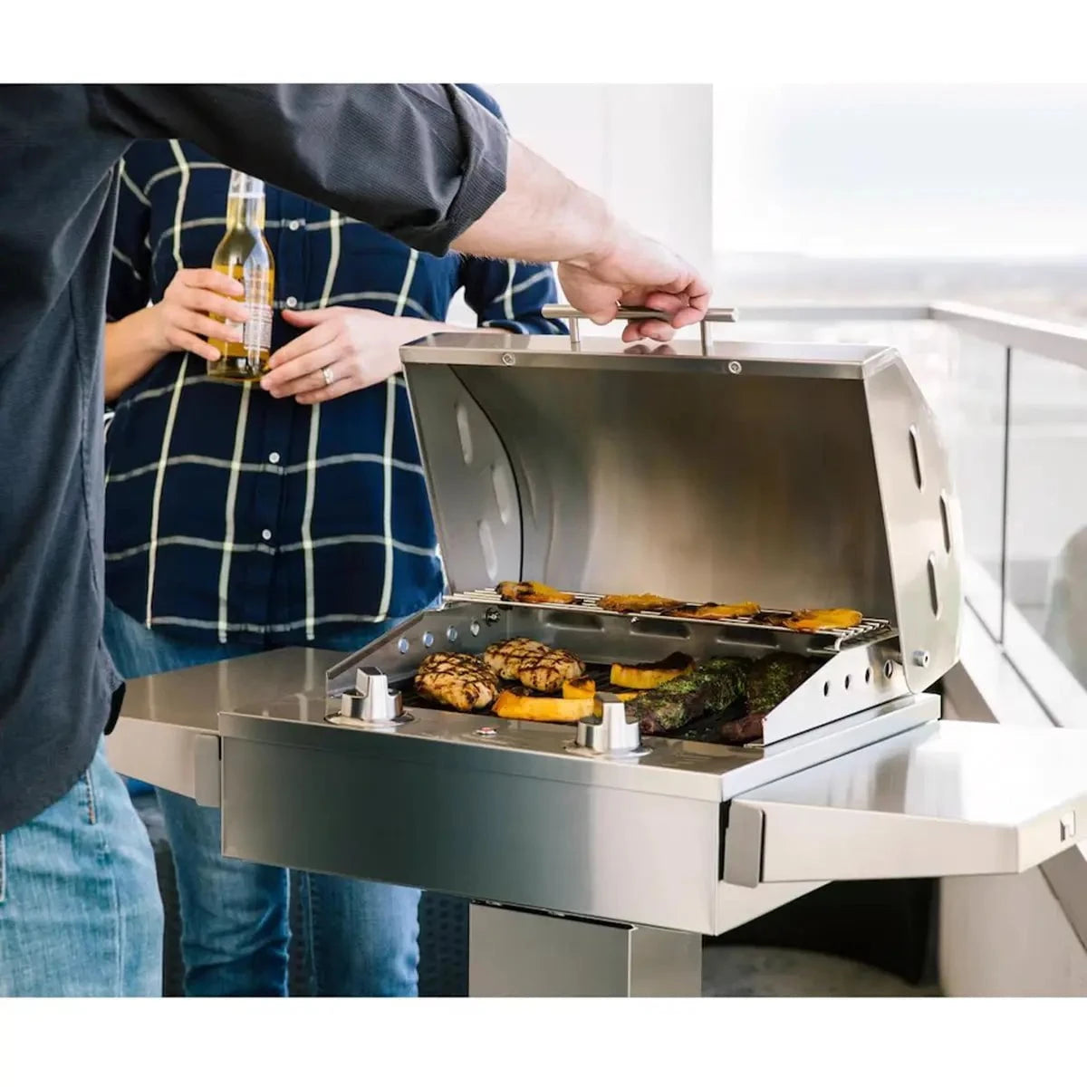 Coyote Single Burner 120V Electric Grill with Pedestal Outdoor Grills 12048135