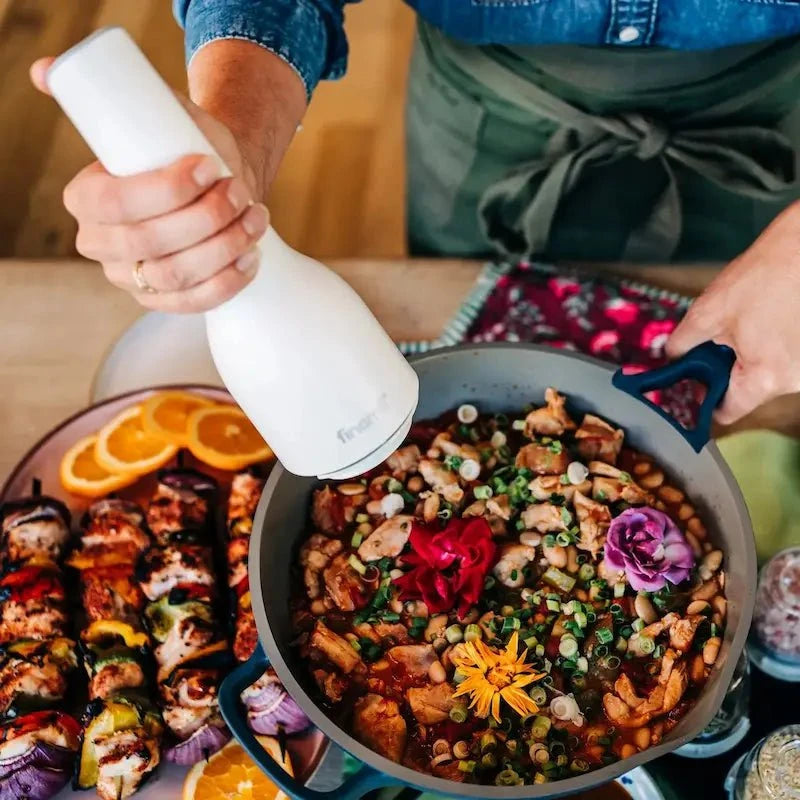 FinaMill Ultimate Gift Pack USB Mill with 4 Pods and Tray Spice Grinders