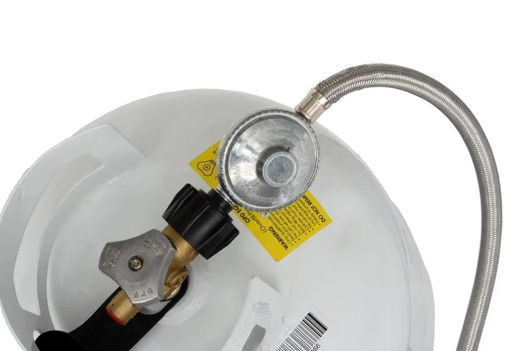 Flame King 5' QCC to 3/8″ Female Flare Nut w/Regulator-Steel Braided Hose Outdoor Grill Accessories 12042138