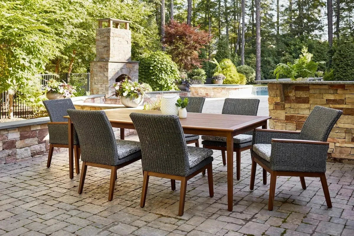 Jensen Outdoor Opal 84