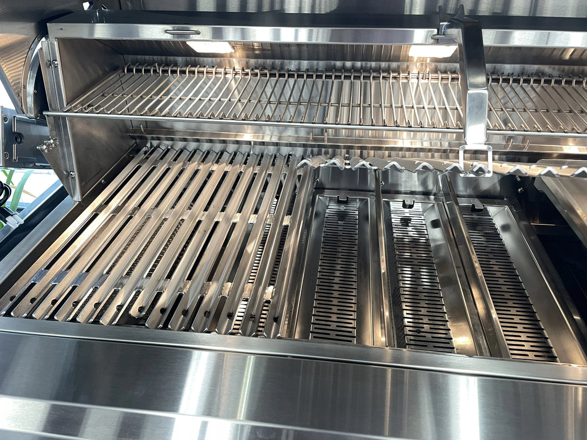 (Local Demo Model Sale) American Made Grills 54