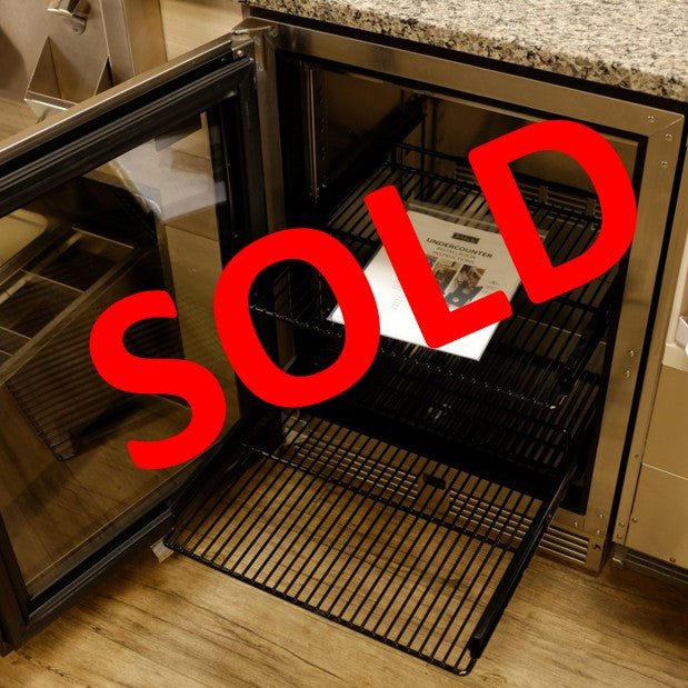 Local Special, Alfresco Outdoor Bar Display 12040127