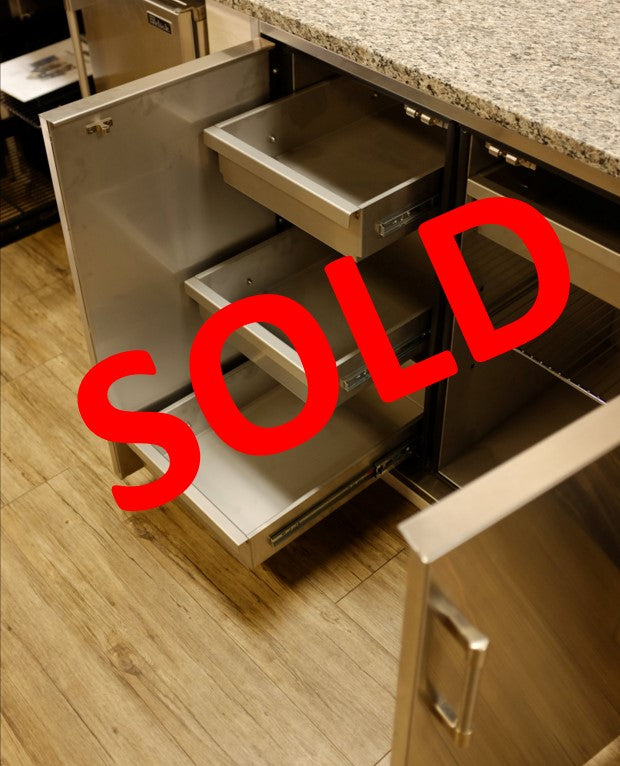 Local Special, Alfresco Outdoor Bar Display 12040127