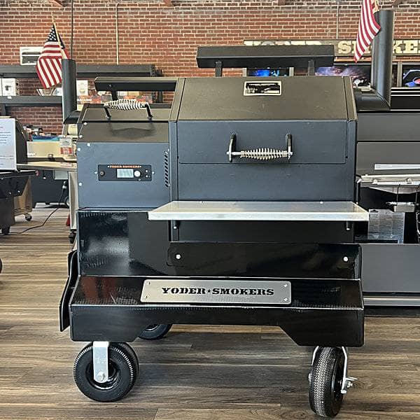 Local Special, Scratch & Dent, Yoder Smokers YS480s Pellet Grill on Black Competition Cart with Storage Drawer Outdoor Grills