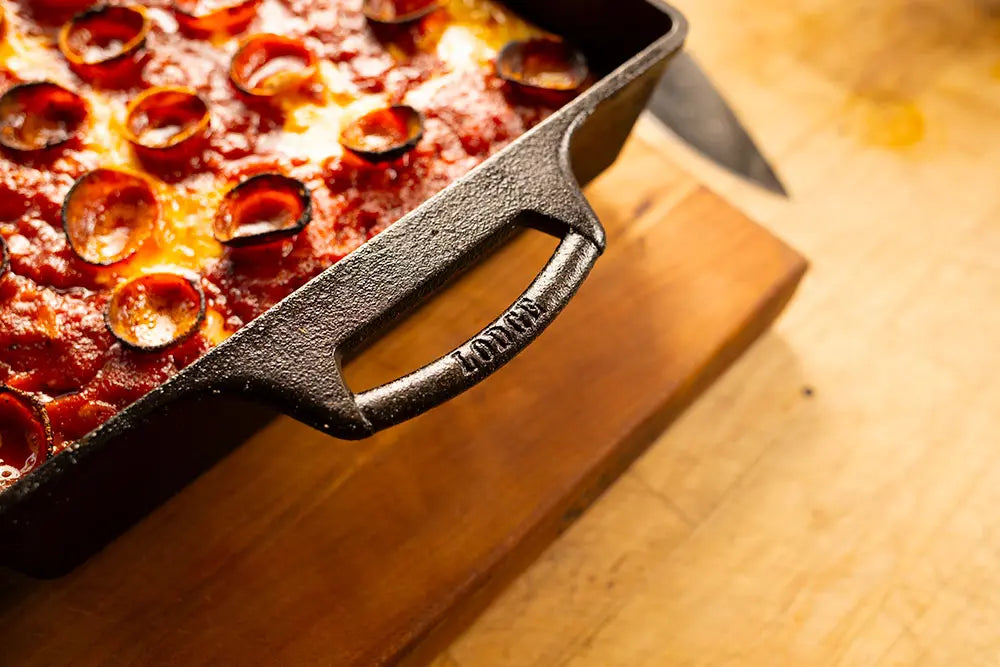 Lodge Bakeware 9