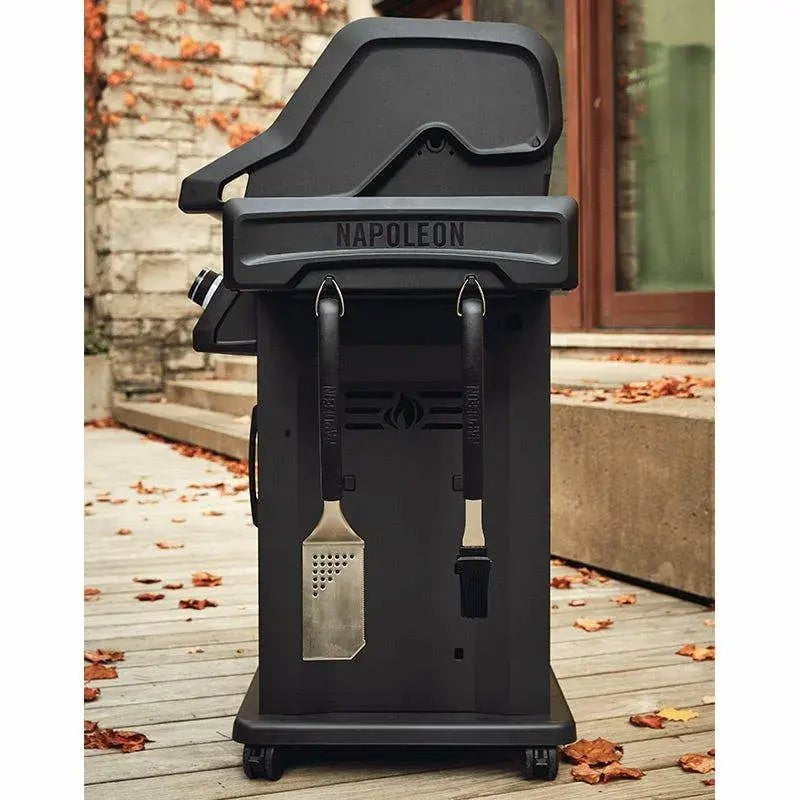 Napoleon Grills Phantom Rogue 425 RSIB Gas Grill Outdoor Grills