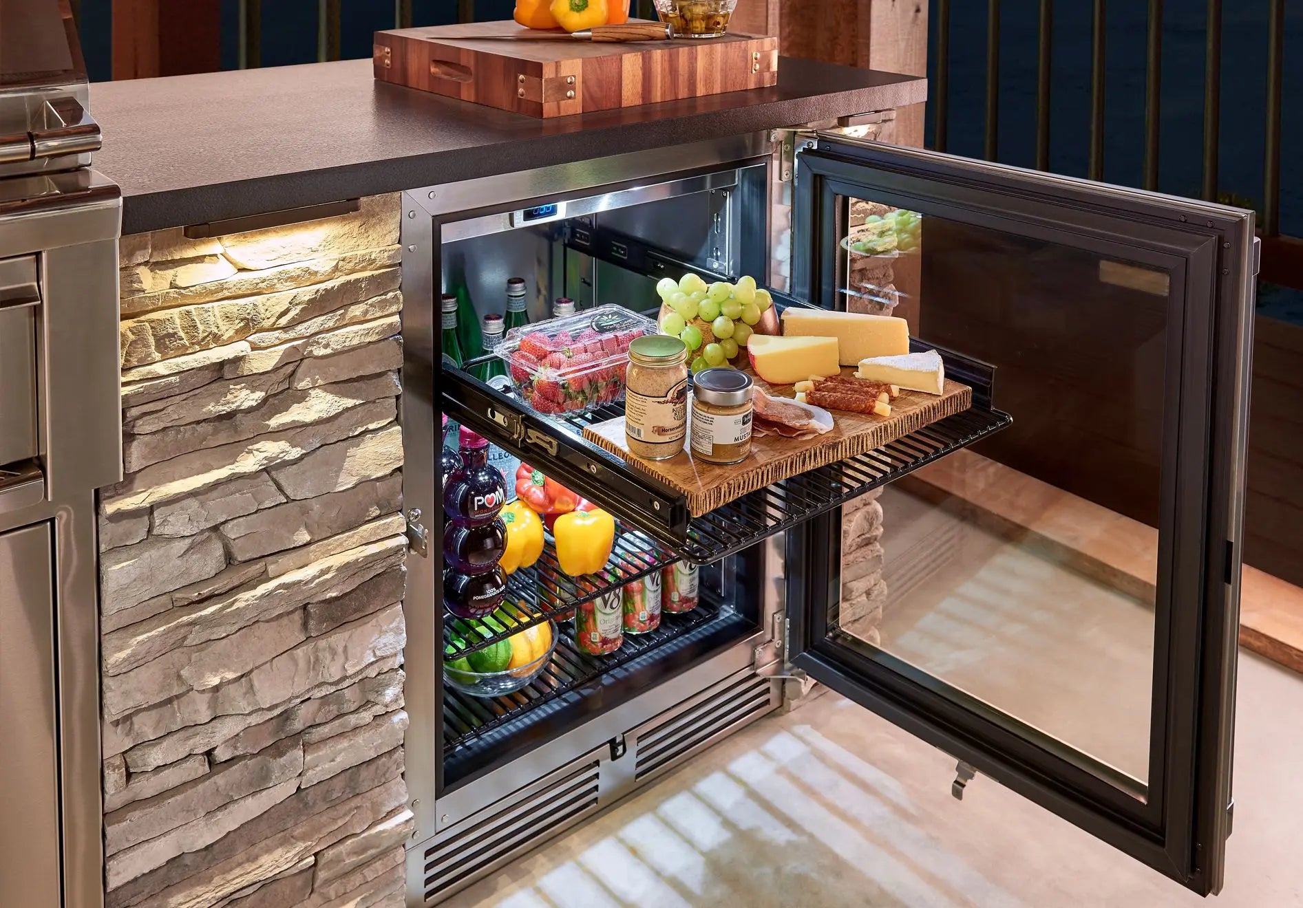 Perlick Signature HP24 24" Undercounter Outdoor Refrigerator with Stainless Steel Glass Door