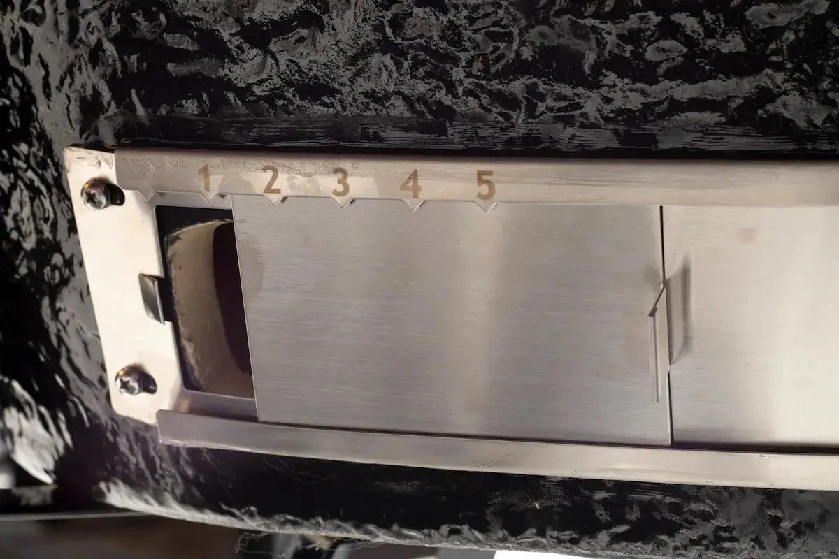 Primo Oval XX-Large 500 Freestanding Charcoal Grill Outdoor Grills 12045778