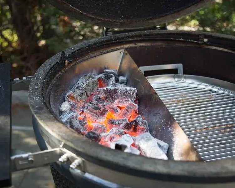 SnS Grills Slow 'n Sear Deluxe for 22