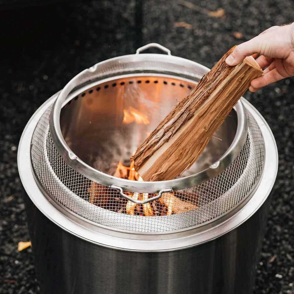 Solo Stove Shield Solo Stove Ranger Spark Shield - 15" Stainless Steel Fire Pit Screen With Handles Solo Fireplace Pit