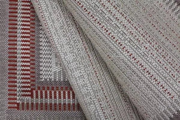 Treasure Garden 5x7 Edge Chili Outdoor Rug 12031155