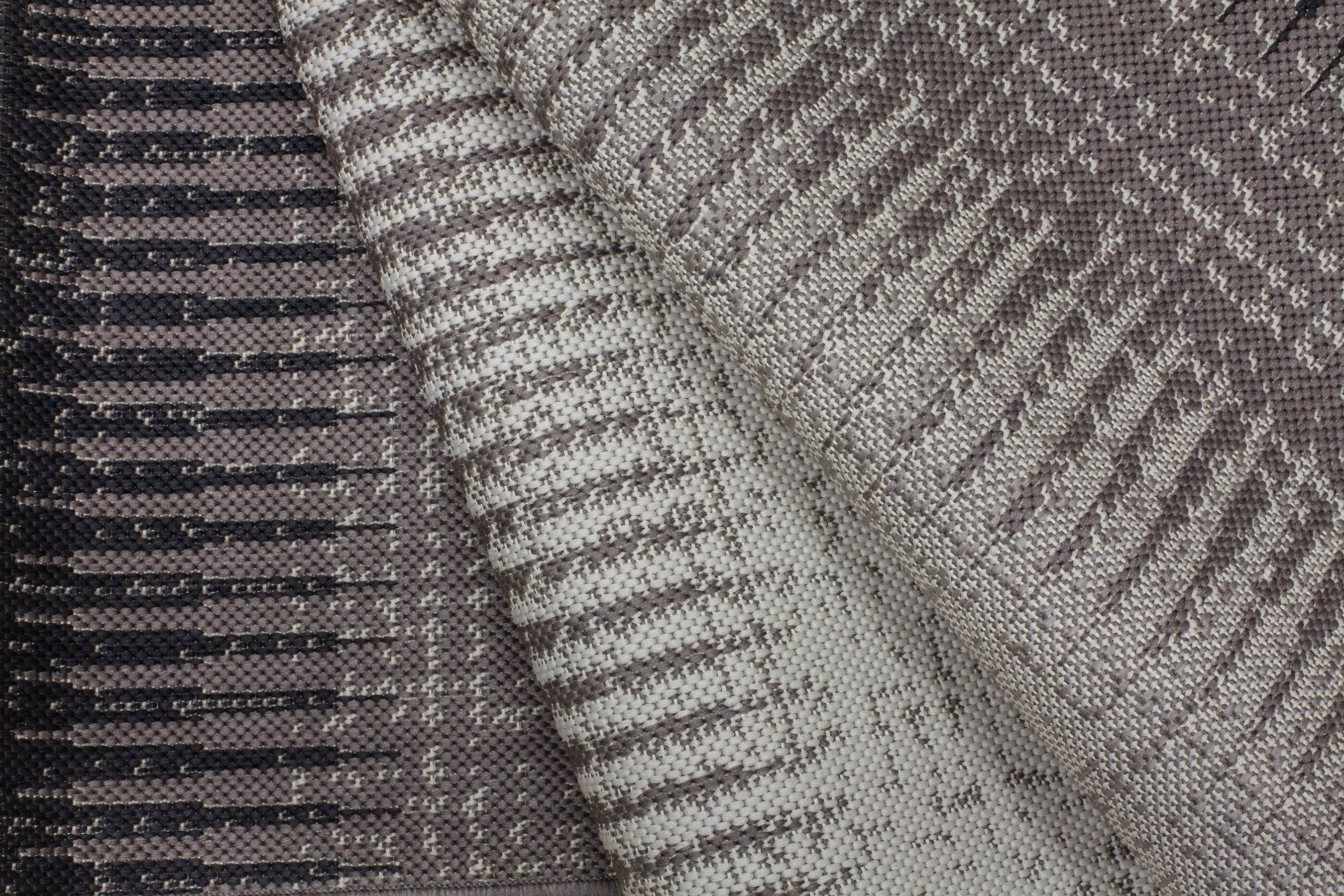 Treasure Garden 5x7 Ombre Taupe Outdoor Rug