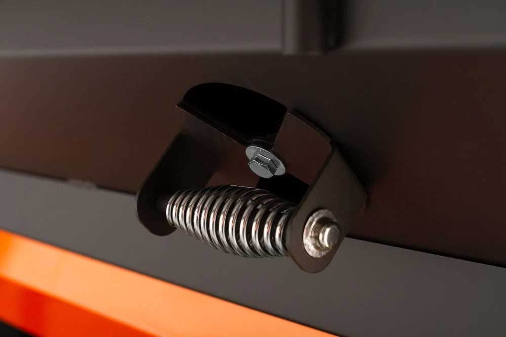 Yoder Smokers 36 inch Adjustable Charcoal Grill on Competition Cart Outdoor Grills